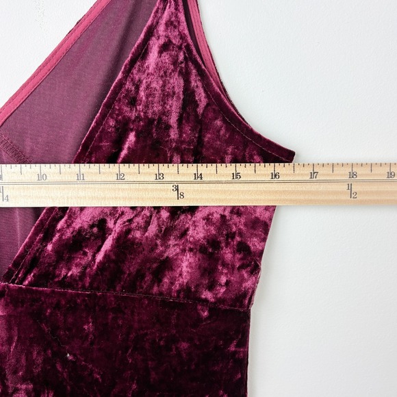 Magnolia South Crushed Velvet Babydoll Mini Dress Womens M Burgundy Y2K Grunge - Picture 6 of 8